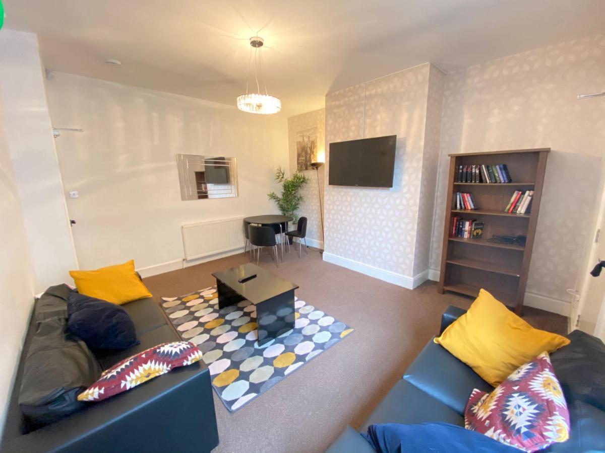 Warwick Street Professional Lets Apartment Нюкасъл ъпон Тайн Екстериор снимка