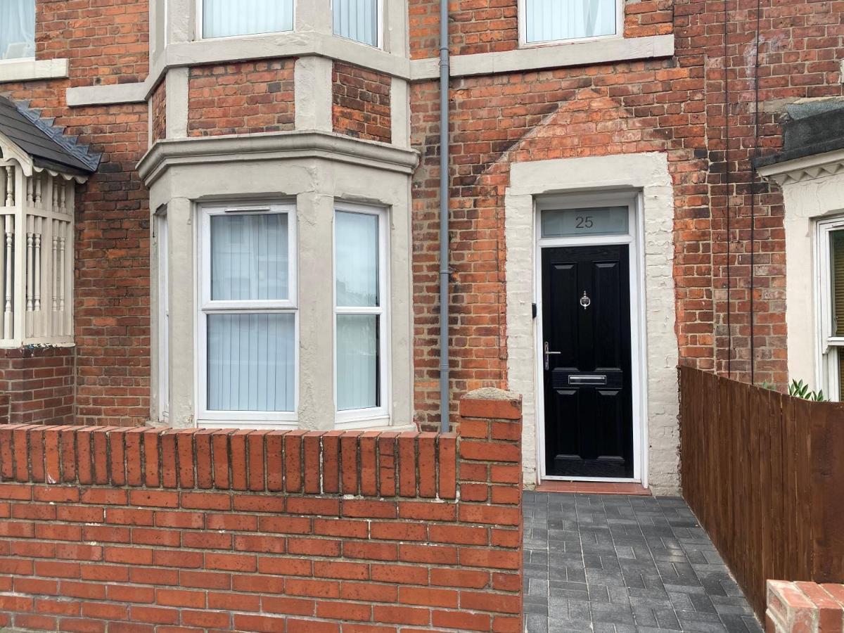 Warwick Street Professional Lets Apartment Нюкасъл ъпон Тайн Екстериор снимка